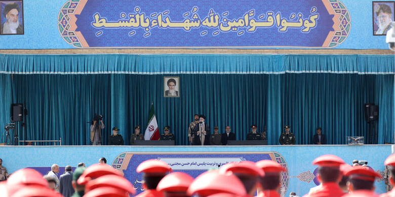مراسم مشترک دانش‌آموختگی دانشجویان دانشگاههای نیروهای مسلح